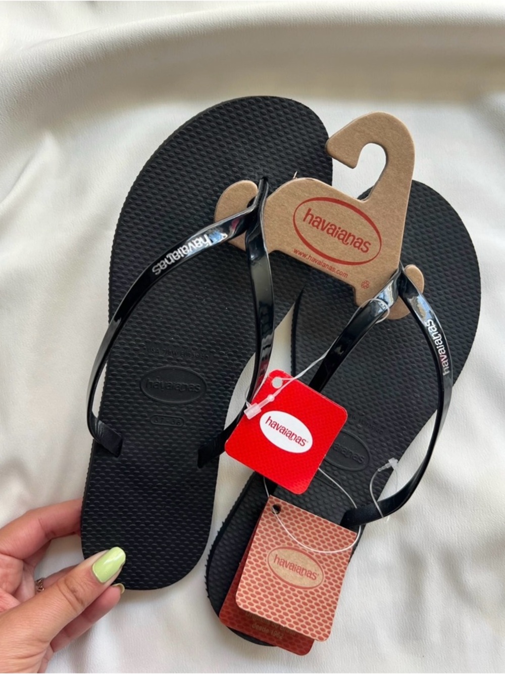 NWT Havaianas Black Sandlas ✨🩴 - Picture 2 of 4